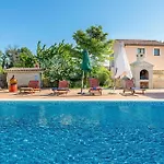 Holiday Home Valtura Valtura * Valtura
