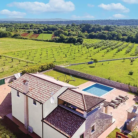 Holiday Home Valtura Valtura *