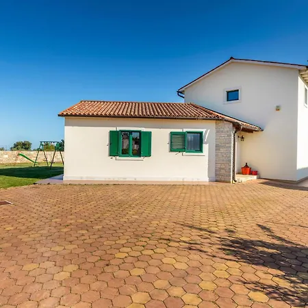 بيت للعطل Holiday Home Valtura Valtura Valtura